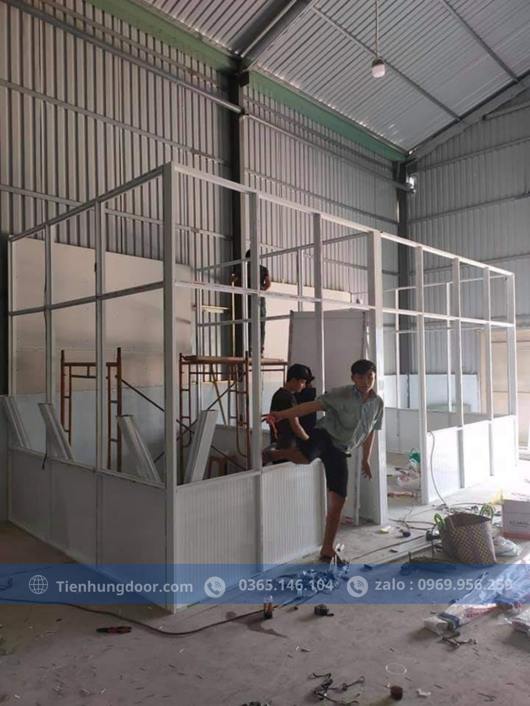 NHÔM KÍNH TIẾN HÙNG | NHẬN SỬA CHỮA VÀ BẢO HÀNH CÁC SẢN PHẨM VỀ NHÔM KÍNH .