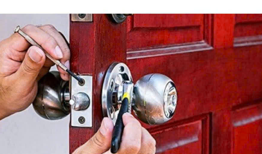 NHÔM KÍNH TIẾN HÙNG | NHẬN SỬA CHỮA VÀ BẢO HÀNH CÁC SẢN PHẨM VỀ NHÔM KÍNH .