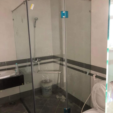PHÒNG TẮM KÍNH CƯỜNG LỰC SANG TRỌNG